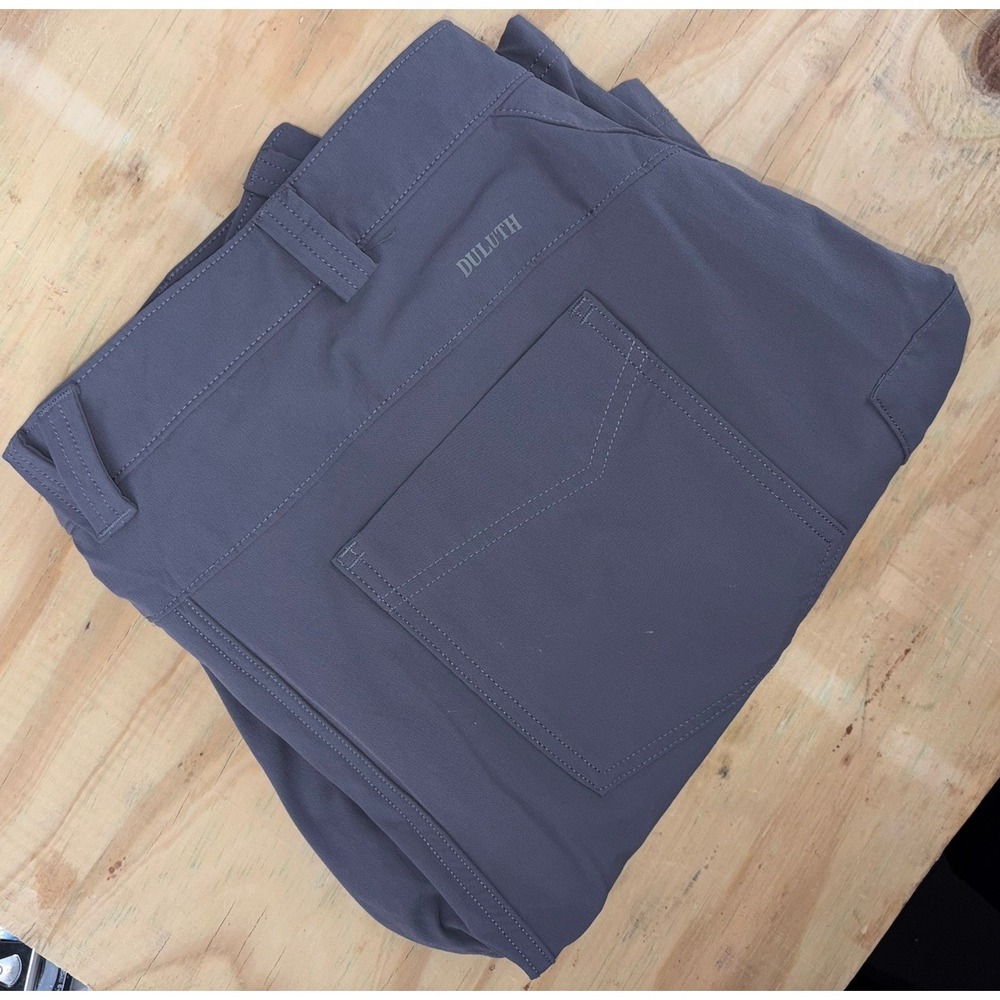 Duluth Trading Co Women's Flexpedition Bootcut Pants Women's 14x31 Gray Cargo